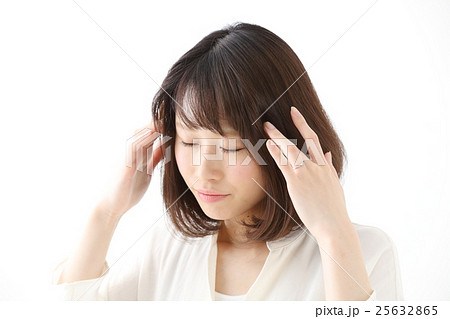 女性・頭痛 25632865