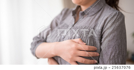 女性ポートレート 25637076