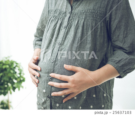 妊婦さんのイメージ 25637103