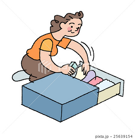 洋服を収納ボックスにしまう奥さんのイラスト素材