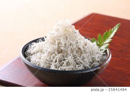 ちりめんじゃこ ちりめんじゃこ 25641494