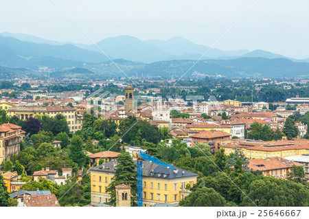 Bergamo city view from above 25646667