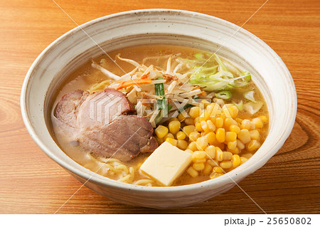 みそバターコーンラーメン 25650802