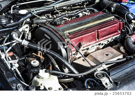 エンジンルーム（エフェクト加工） 25653702