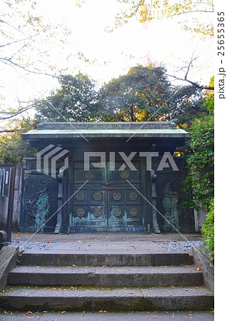鋳抜門(徳川家墓所・増上寺/東京都港区芝) 鋳抜門(徳川家墓所・増上寺/東京都港区芝) 25655365