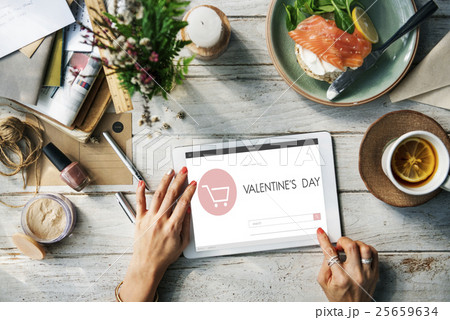 Valentine's Day Shopping Homepage Website Concept Valentine's Day Shopping Homepage Website Concept 25659634