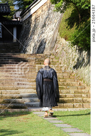 京都の寺と僧侶 25664387