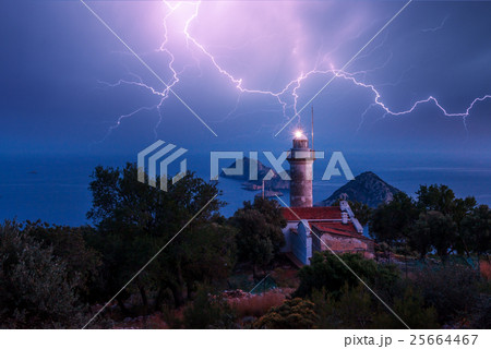 Lighthouse Lighthouse 25664467
