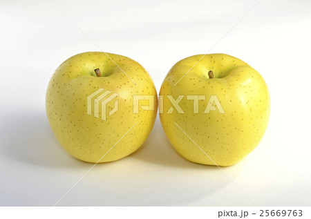 リンゴ（黄王） 25669763