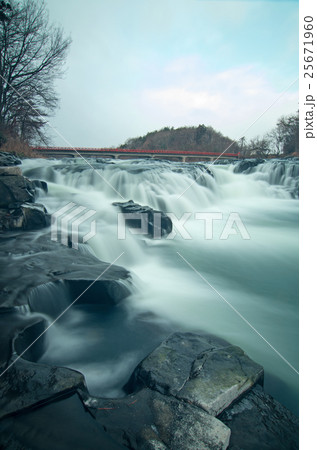 乙字ケ滝 25671960