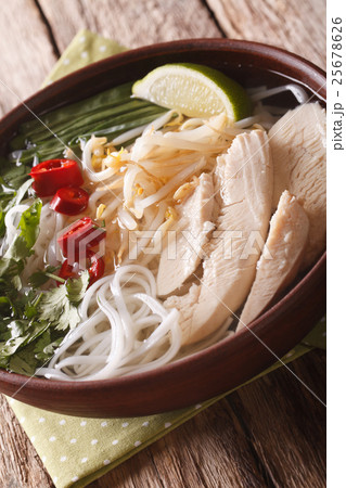 Vietnamese soup Pho Ga with chicken 25678626