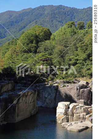 木曽　寝覚の床 25680310