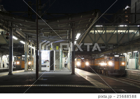 高崎駅に集まる高崎地区115系電車 25688588