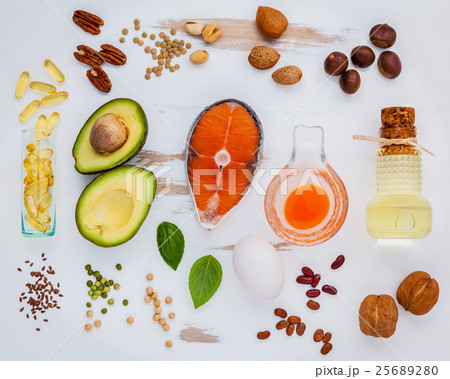 Selection food sources of omega 3 . Selection food sources of omega 3 . 25689280