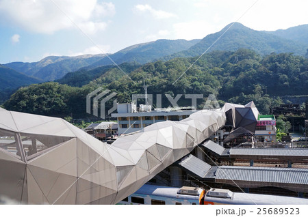 台湾 山背景 山の風景 25689523