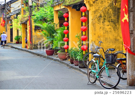Hoi An is a popular tourist destination of Asia 25696223