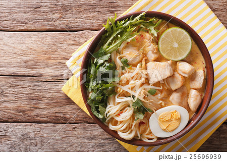 Malaysian laksa soup with chicken 25696939