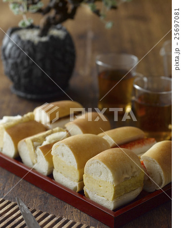 コッペパンサンド 25697081