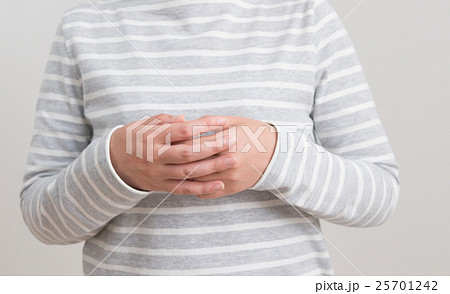 女性 女性 25701242