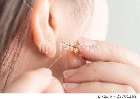 ピアス 25701268