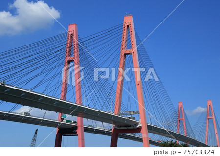 青空の名港トリトン 25703324