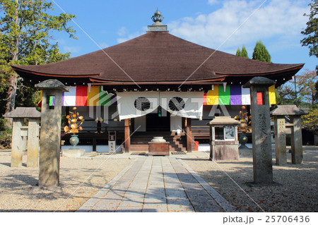 京都　仁和寺　御影堂 25706436