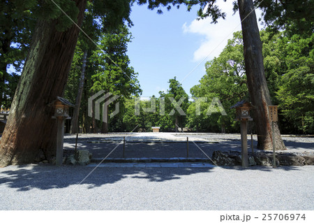 伊勢神宮・外宮・古殿地 25706974