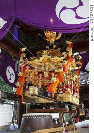 秋祭りの神輿 25707853