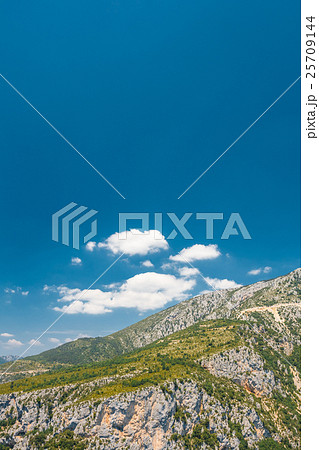 Beautiful landscape of the Gorges Du Verdon in 25709144