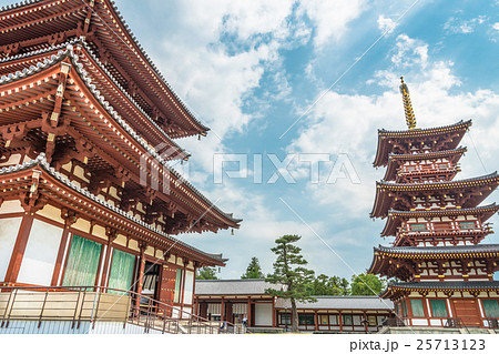 古都奈良　薬師寺の風景 25713123