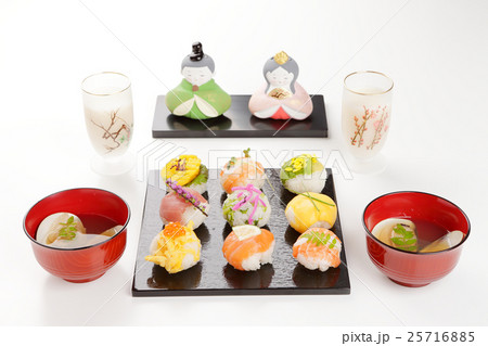 ひな祭りのお祝い 25716885