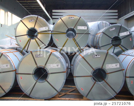Coil steel ,Packed rolls of coil steel in stock Coil steel ,Packed rolls of coil steel in stock 25721076