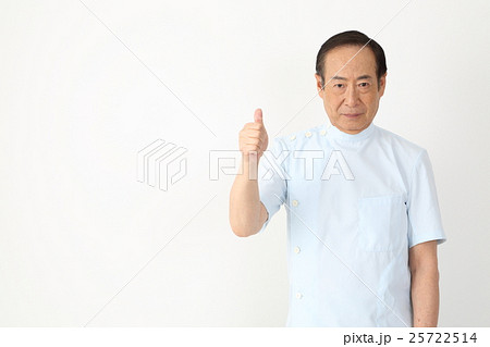 中年男性（整体師　歯医者　マッサージ師） 25722514
