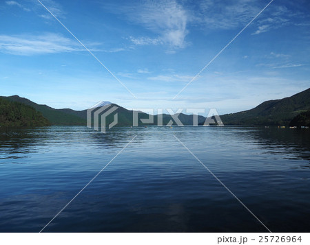 箱根芦ノ湖 箱根芦ノ湖 25726964
