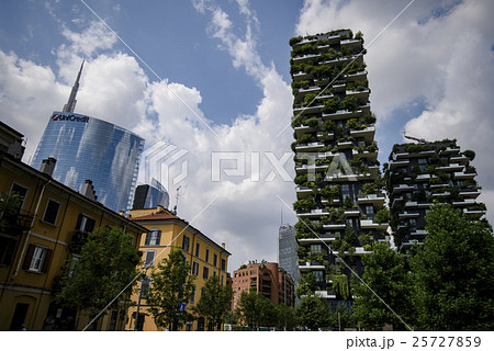 Modern buildings with vegetation in Italy 25727859