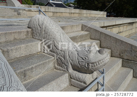 徳寿宮の石獣 徳寿宮の石獣 25728772