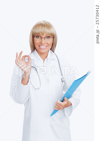 doctor 25730412