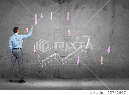 Grow and success concept 25742867