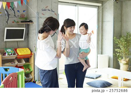 保育 保育 25752686