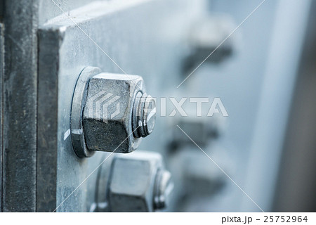 ボルト締め 25752964