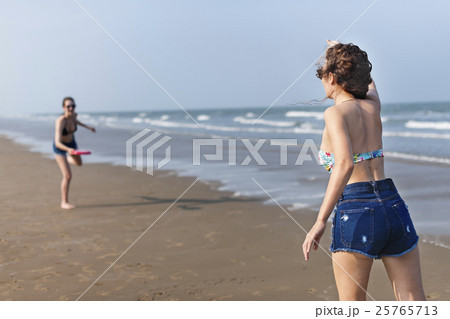 Girls Beach Summer Holiday Vacation Togetherness Concept Girls Beach Summer Holiday Vacation Togetherness Concept 25765713