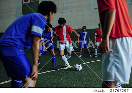 フットサル　イメージ 25767297