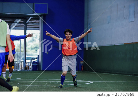 フットサル　イメージ 25767969