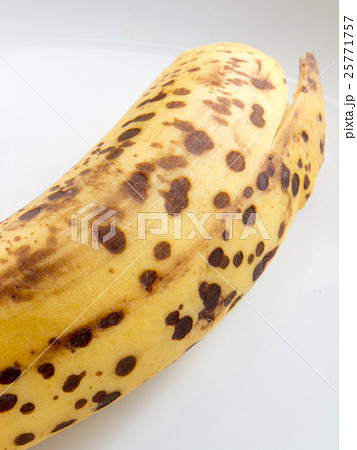 熟したバナナの黒い斑点の写真素材