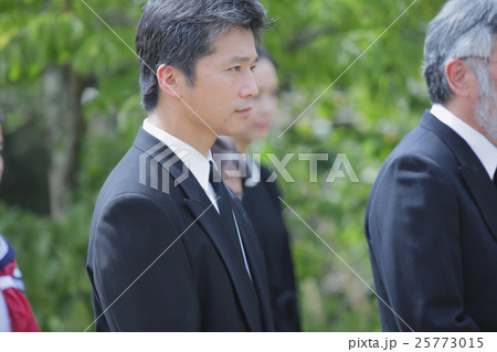 親族 法事イメージ 親族 法事イメージ 25773015