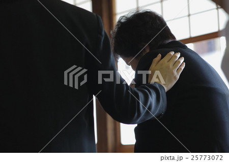 親族 法事イメージ 親族 法事イメージ 25773072