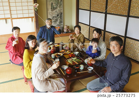 親族　正月イメージ 25773275