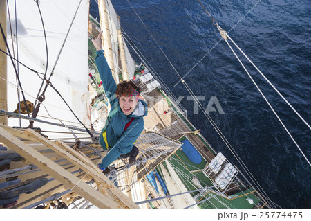 Young girl climbs the mast frigate 25774475