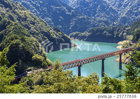 大井川鉄道　奥大井湖上駅 25777036
