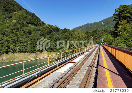 大井川鉄道　奥大井湖上駅 25778059